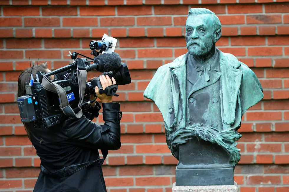 Lundestad tolker Nobel som person, ikke hans testament; han har dessverre manglet den juridiske innsikt stillingen krevde, sier forfatteren. Foto: JONATHAN NACKSTRAND/Afp/NTB scanpix