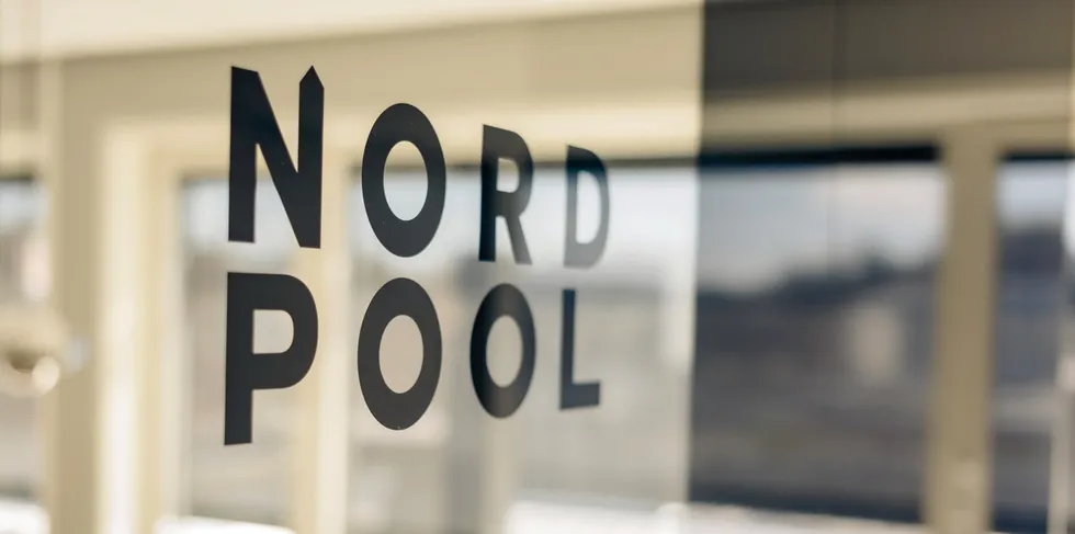 Nord Pool skriver at de har startet en evaluering av prosesser, prosedyrer og systemer for å sikre at regnefeilen med systemprisen ikke skjer igjen.