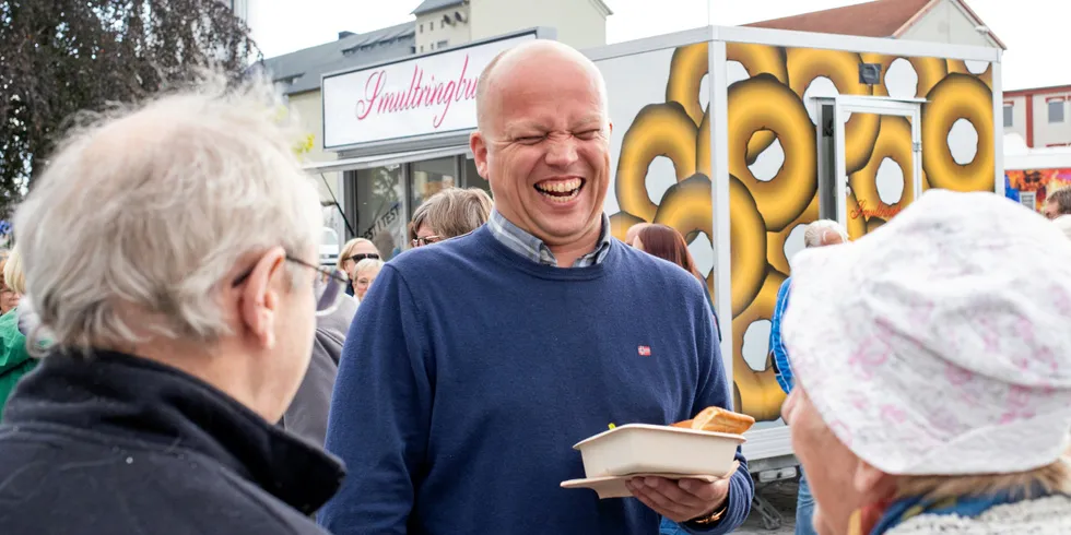 Latteren til Sp-leder Trygve Slagsvold Vedum har allerede status som nasjonalskatt. Selv mener han at norsk strøm er en nasjonalskatt.
