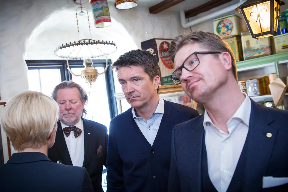Rema 1000-gründer Odd Reitan og de to sønnene Ole Robert og Magnus Reitan driver dagligvareimperiet Reitangruppen sammen.