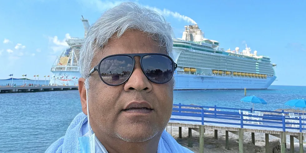 – Jeg fikk også vært på mitt første cruise her. Jeg har ikke hatt tid i de fem årene i Atlantic Sapphire, sier Dharma Rajeswaran, driftsdirektør i Proximar. Turen gikk til Bahamas.