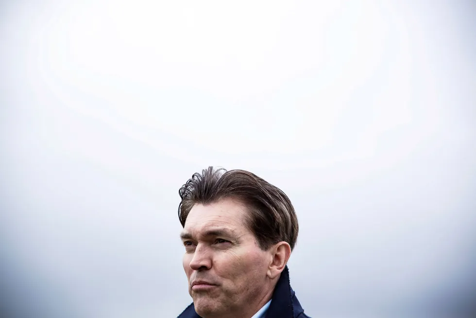 Investor Arne Fredly kjøper seg opp i oljeserviceselskapet Hunter Group.
