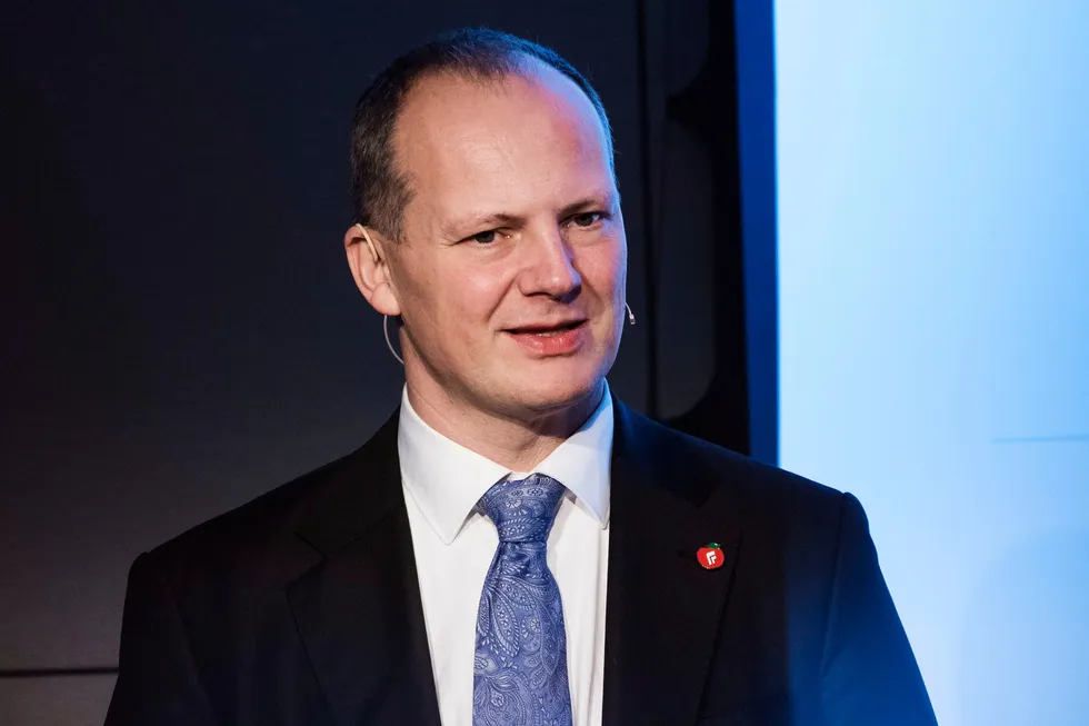 Tidligere samferdselsminister Ketil Solvik Olsen avbildet under en pressekonferanse hos Statkraft.