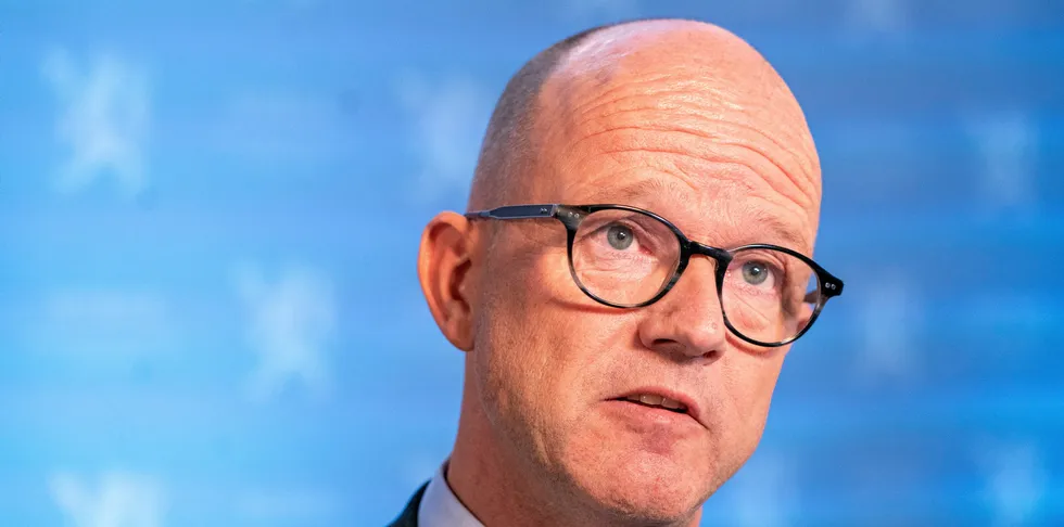 NHO-sjef Ole Erik Almlid vil ha flere brede forlik i energipolitikken.