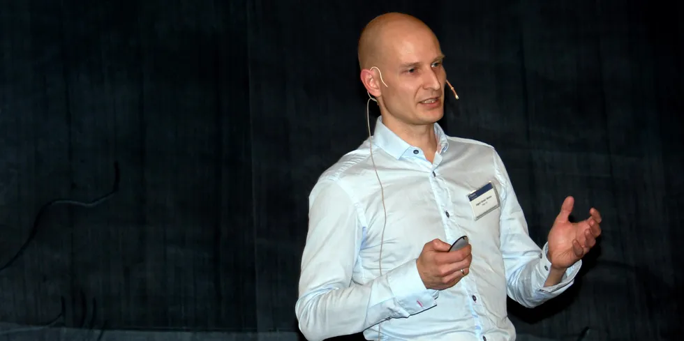 Gründer og sjef Edgeir Vårdal Aksnes i Tibber velger å hente penger fra profesjonelle investorer i stedet for å gå på børs.