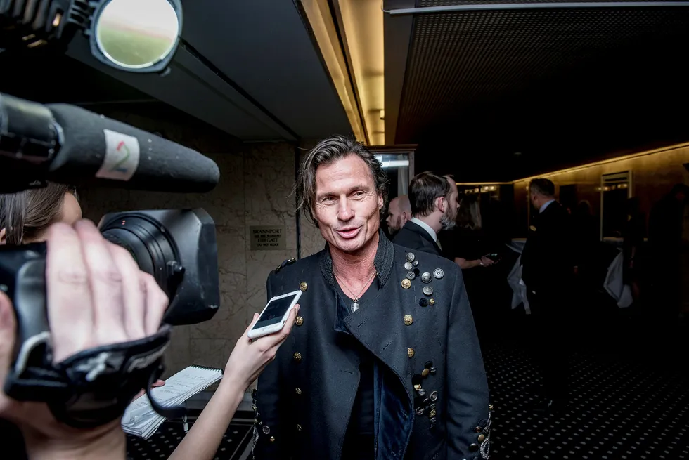 Hotellkonge Petter Stordalen på vei inn til festmiddag på Grand hotell i anledning sentralbanksjefens årstale 2018 Foto: Gorm K. Gaare