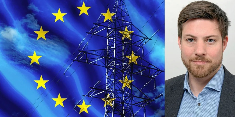 EU har innført strengere saksbehandlingsfrister, nye fornybare akselrasjonsområder og innført et nytt prinsipp om at man i enkelte tilfeller kan vekte fornybar energiutbygging tyngre enn andre samfunnsinteresser.