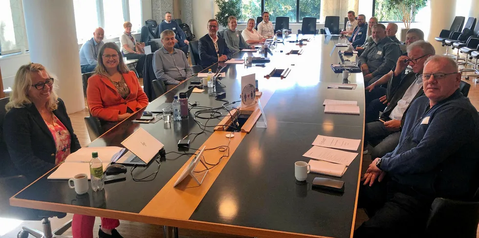 Årets forhandlinger mellom Energi Norge og EL og IT Forbundet startet opp mandag denne uken, men er allerede strandet og går nå videre til Riksmekleren.