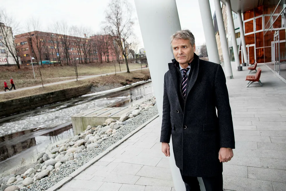 Espen Høiby i OSM Aviation får kritikk fra norske piloter. Foto: Øyvind Elvsborg