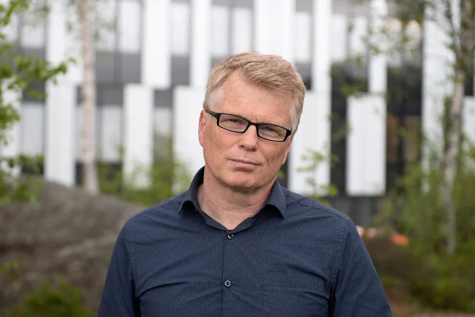 – Det eneste vi kan ta tilbake omdømmet på, er ved å vise velvillighet i energiproduksjon og velvillighet i hjelp overfor Ukraina, samt velvillighet i internasjonale forhandlinger om energipriser, sier professor Ola Honningdal Grytten ved Institutt for samfunnsøkonomi ved Norges Handelshøyskole.
