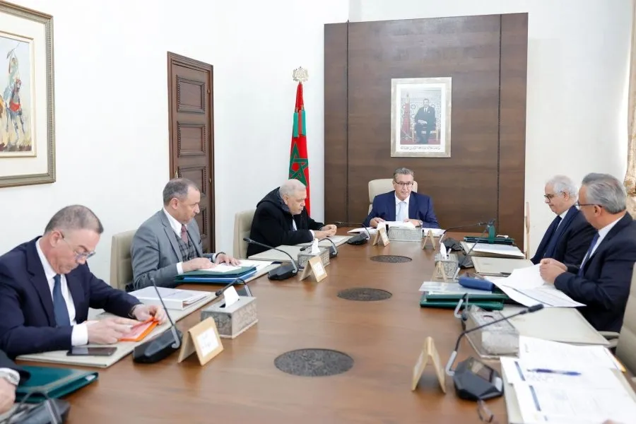 Yesterday's meeting of the ministerial committee that selected the proejcts, chaired by Prime Minister Aziz Akhannouch (at end of table).