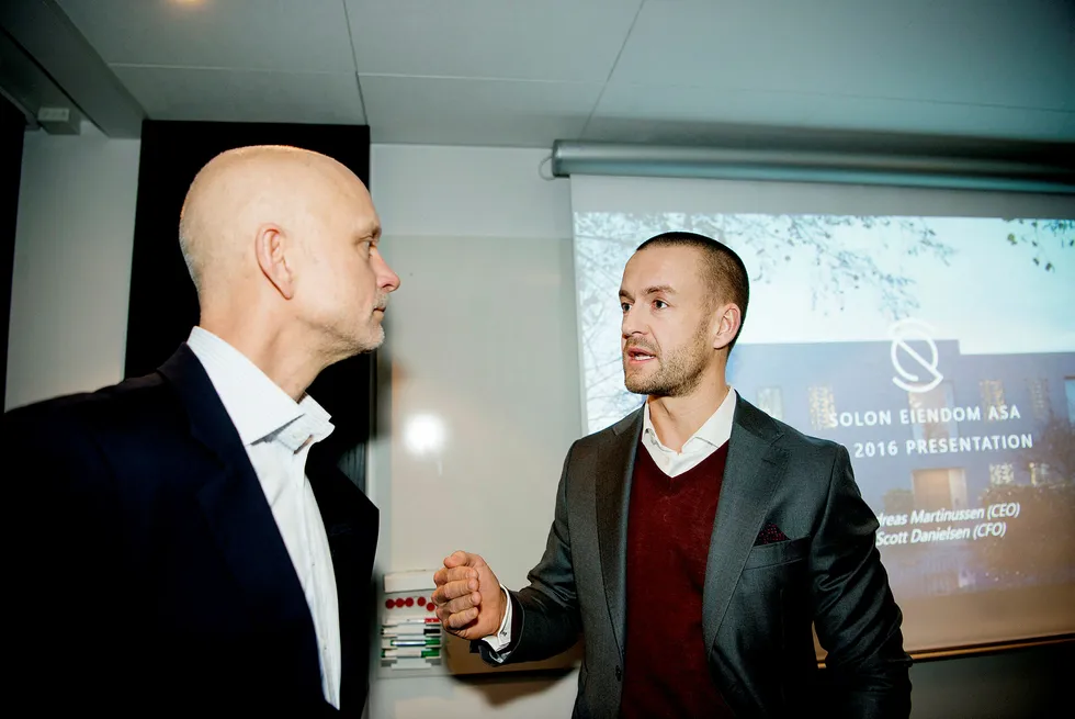 Finansdirektør Scott Danielsen (til venstre) og administrerende direktør Andreas Martinussen i Solon Eiendom presenterer selskapets første resultater som børsnotert selskap. Foto: Mikaela Berg