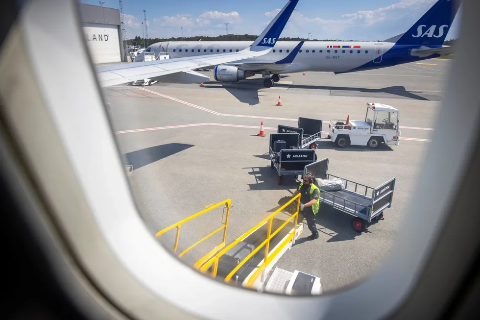 SAS-fly på Haugesund lufthavn.