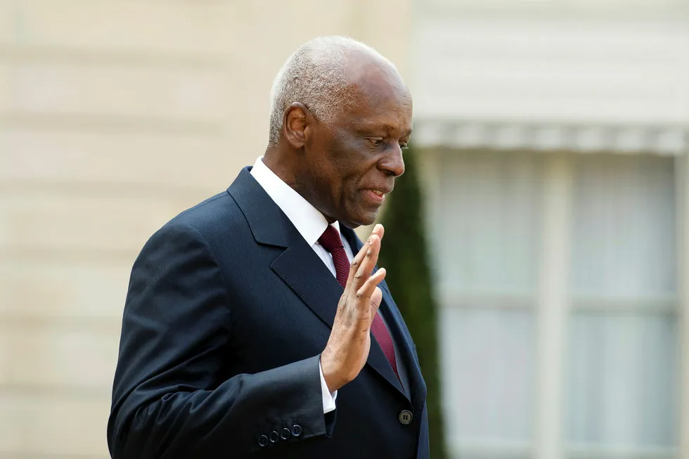 Arkivbilde fra 2014 av Angolas president Jose Eduardo Dos Santos. Ifølge kilder i Angola vil Dos Santos trekke seg før valget i 2017. AFP PHOTO / ALAIN JOCARD Foto: ALAIN JOCARD/AFP Photo/NTB Scanpix.