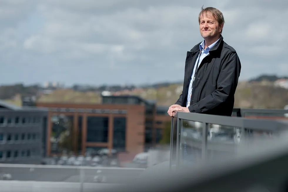 Bjørn Asle Teige representerer forbundet Safe i Equinor. De høye lederlønningene mener han viser amerikanske tendenser.