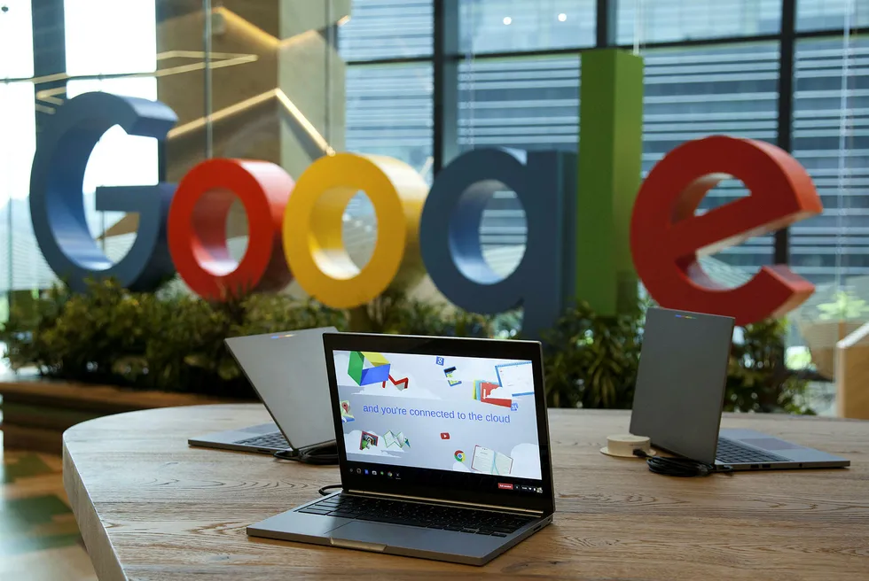 OECDs tiltak for å sikre at overskudd beskattes der hvor verdiene skapes, har gjort det vanskeligere for selskaper som Google og Apple å flytte overskudd til skatteparadiser hvor det ikke skjer noen verdiskaping. Foto: Ore Huiying/Bloomberg