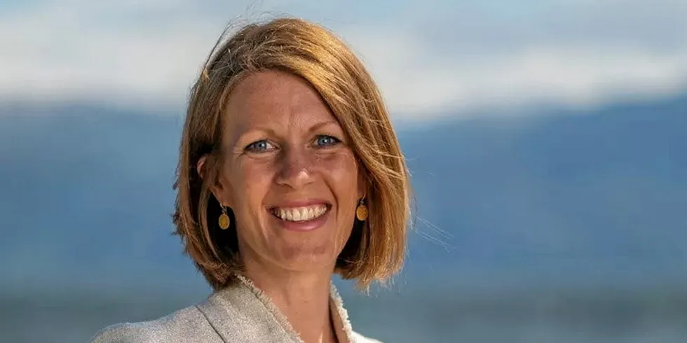 Ragnhild Janbu Fresvik startet som konsernsjef i Eviny 1. april. Hun kunne torsdag legge frem rekordresultat og rekordutbytte på vegne av selskapet.