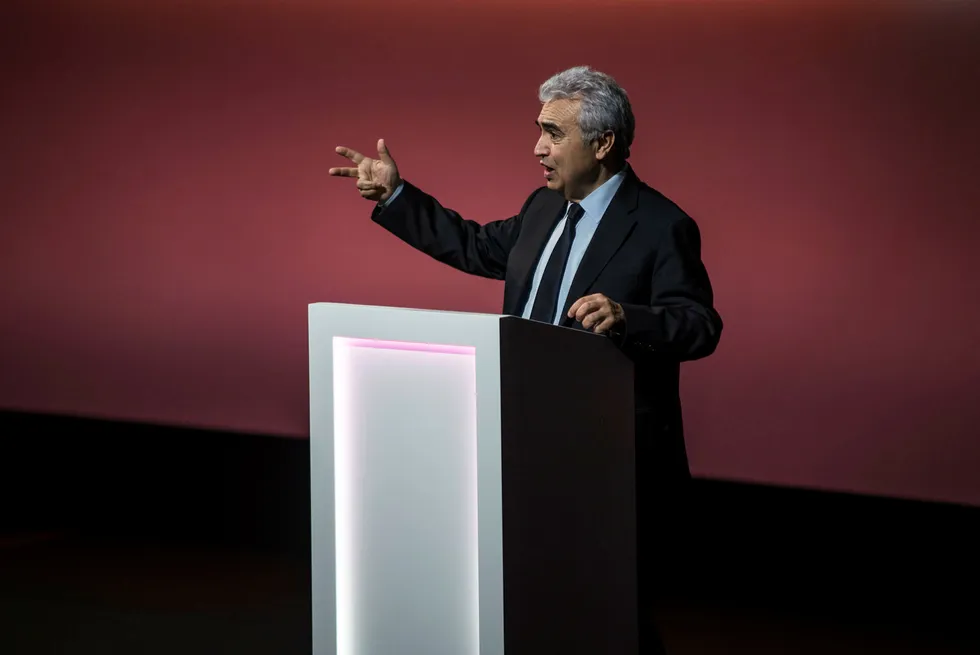 Fatih Birol, sjef i Det internasjonale energibyrået IEA, går i rette med dem som tror at elektriske biler vil få en slutt på oljeetterspørselen.