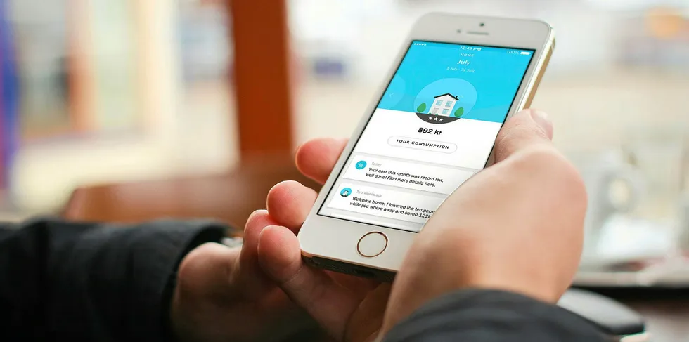 DIGITAL STRØMSELGER: Gjennom appen kan kundene både følge og styre strømforbruket. Flere av selskapets kunder har flere styringsenheter knyttet til appen.