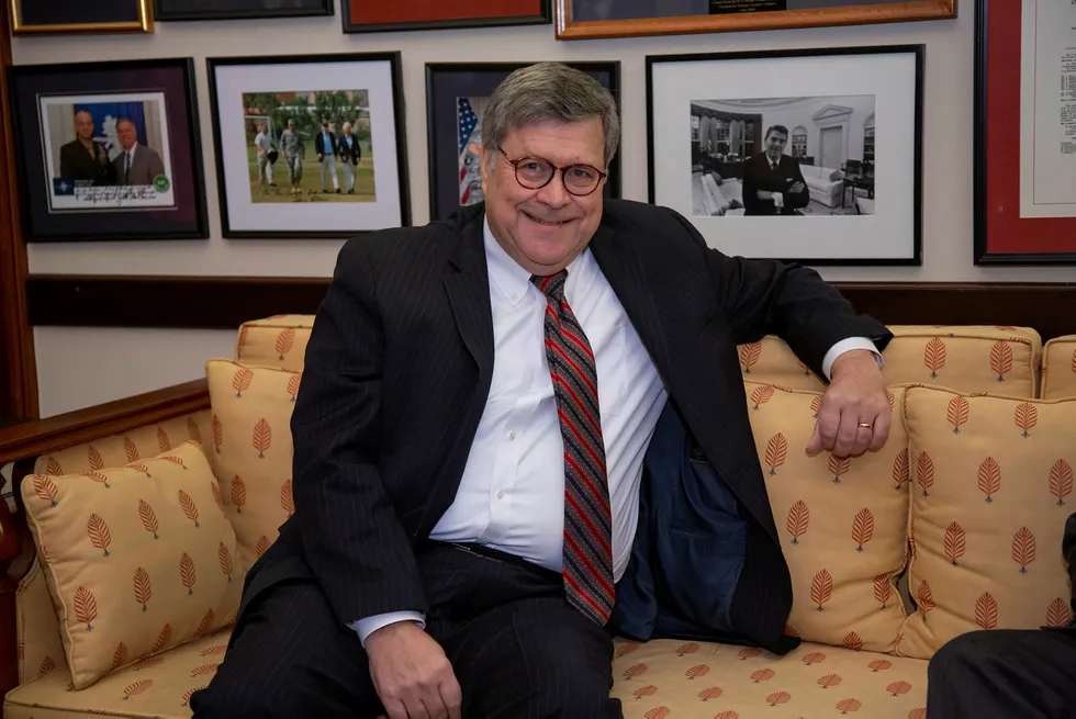 President Donald Trump har nominert William Barr som ny justisminister. Men før han blir utnevnt må han i dag svare på spørsmål i Senatet.