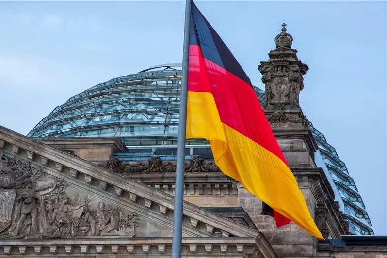 A flag in front of the German Reichstag