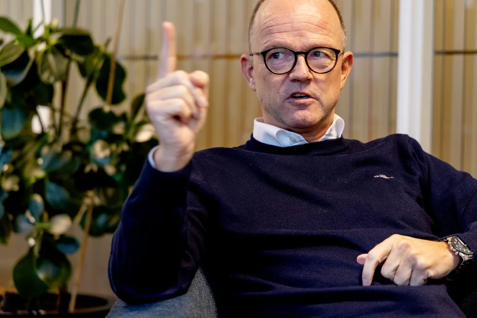 NHO-sjef Ole Erik Almlid om ferske tall for EØS/EU-støtte i Norge.