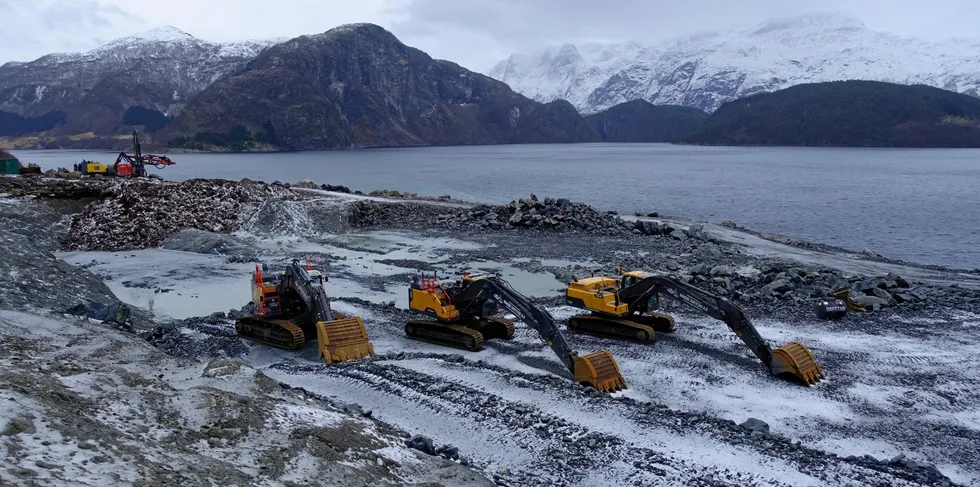 Fra Nordic Minings anleggsarbeid på Engebø i Vevring