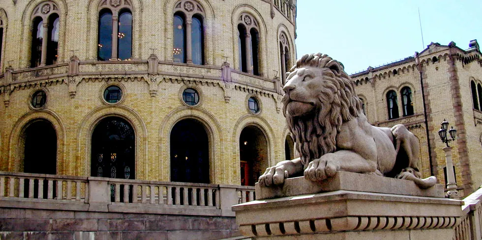 Finansdebatten i Stortinget handlet i stor grad om høy strømpris, og mulige tiltak.