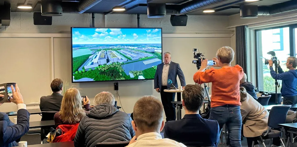 Green Mountains toppsjef Svein Atle Hagaseth har presentert planer om et nytt gigantisk datasenter på Jæren.