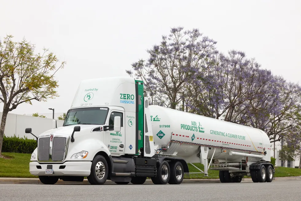 An Air Products hydrogen fuel-cell truck.