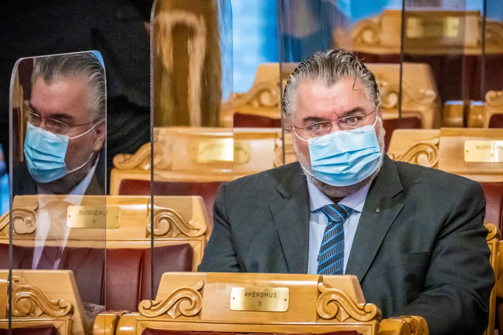 Visepresident Morten Wold tror ikke Stortinget vil hjelpe Nobelkomiteen.