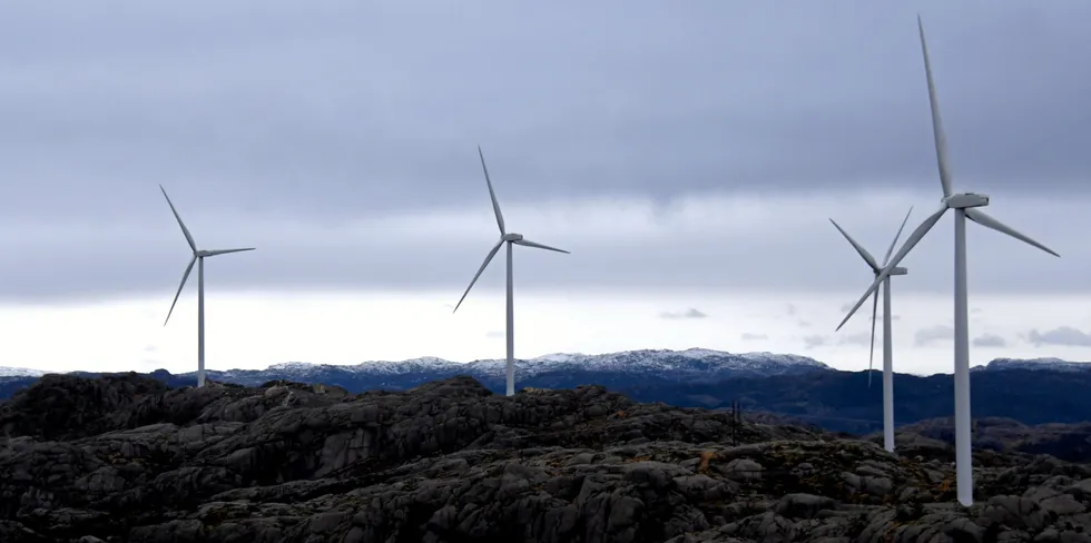 Norsk vindkraft produserte 14,3 prosent mer i september i år enn i fjor.