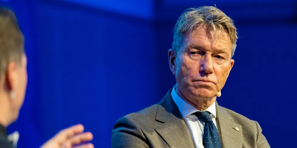 Aasland om Sørlige Nordsjø II: Vil vurdere utsettelse om havvind-aktører ikke legger inn bud. Terje Aasland (Ap).