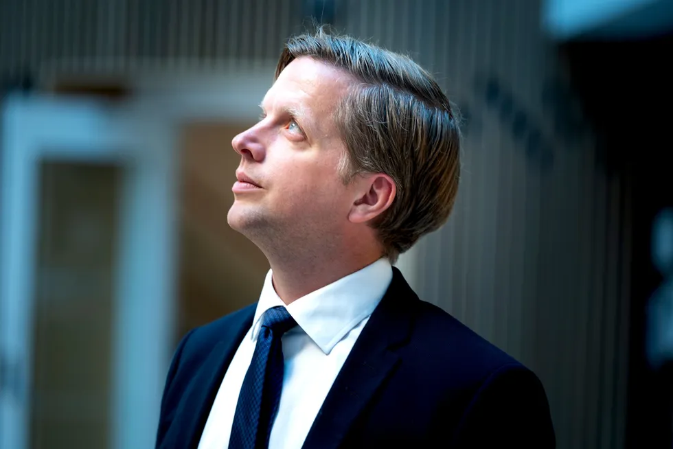 Nordea Markets-analytiker Ulrik Årdal Zürcher sier utbytteforventningene skyldes en «veldig stor kapitalposisjon» i Storebrand.