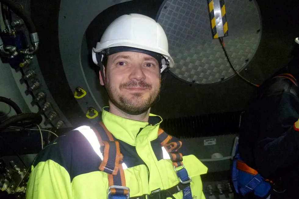 – Utviklingen av vindturbiner har gått veldig fort, samtidig som det har vært et stort fokus på å få kostnadene ned. Det påvirker kvaliteten, sier leder for vindkraftteknologi i Statkraft Espen Hagstrøm.