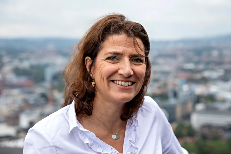 Entra-sjef Sonja Horn får neppe beholde sjefsjobben, uansett om det blir fusjon eller oppkjøp av Entra.