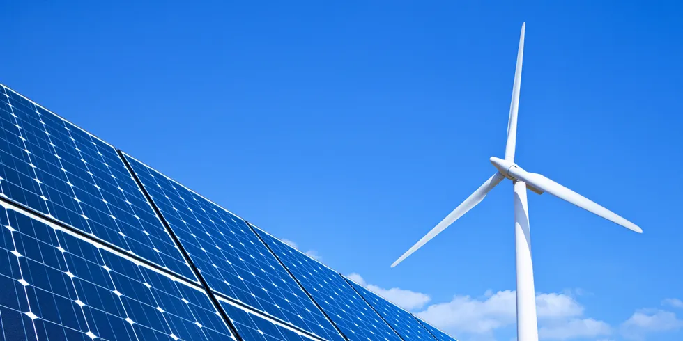 Magnora og Vindr satser på solenergi og landvind.