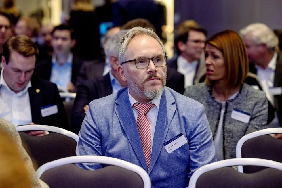 Tom Einar Jensen sto oppført med 27 millioner kroner i lønn i fjor, året han måtte gå av som toppsjef i gamle Freyr. Mesteparten er riktignok opsjoner, men de er forbedret i forhold til da de ble tildelt tidligere på året.