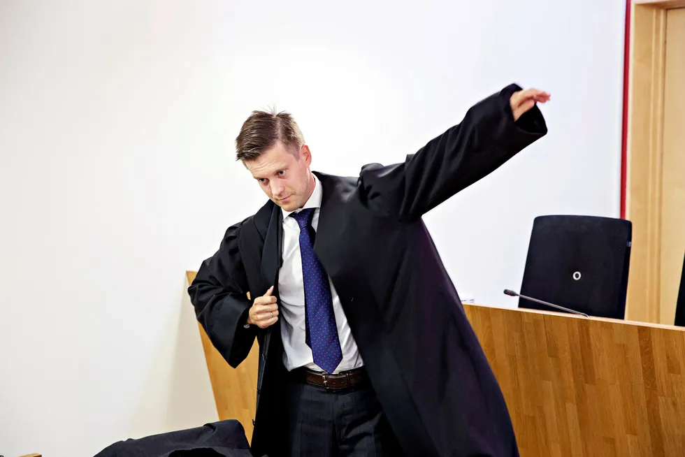 Politiadvokat Jens Bachke i Økokrim fikk rettens medhold i at banksjefen handlet mot bankens interesser. Foto: Aleksander Nordahl