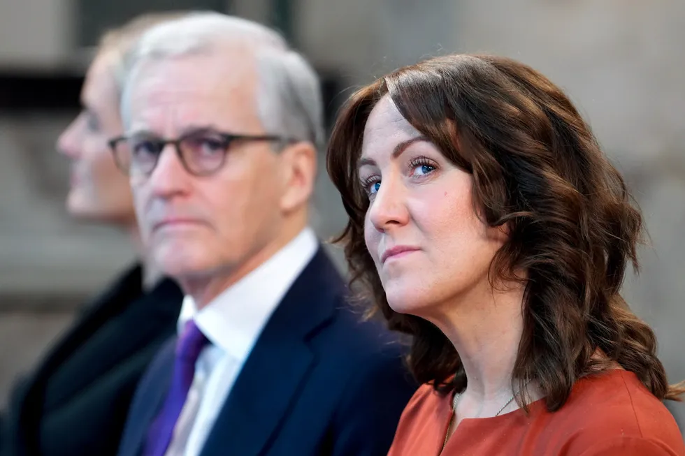 Statsminister Jonas Gahr Støre og arbeidsminister Tonje Brenna. Leder og nestleder i Arbeiderpartiet.