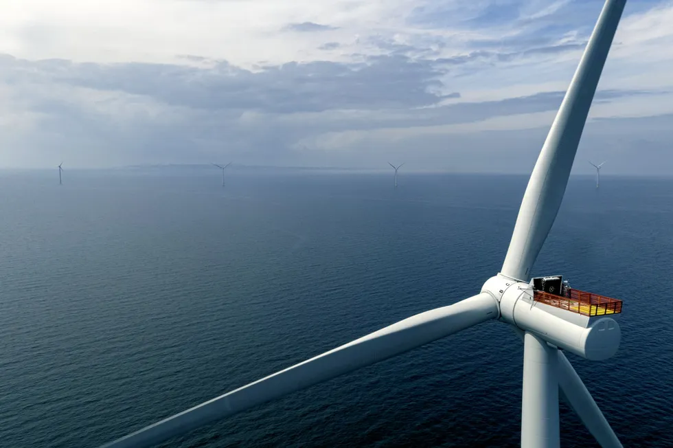 Utsira Nord skal etter planen bli Norges første flytende havvindanlegg i kommersiell skala. Med en effekt på omkring 500 MW vil anlegget være over fem ganger større enn Hywind Tampen, dagens største flytende havvindpark.