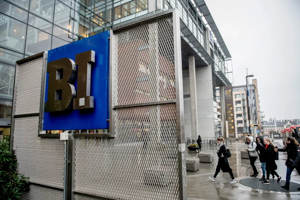 Akademisk frihet og uavhengighet er en sentral verdi for at BI skal kunne påvirke samfunnet, skriver Bendik M. Samuelsen.