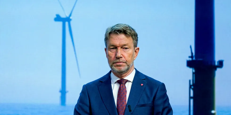 – Vi er utålmodige etter å komme i gang og jeg er overbevist om at vi vil få kraft fra havvind inn i det norske kraftsystemet innen 2025, sier olje- og energiminister Terje Aasland.