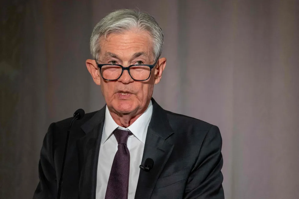 USAs sentralbanksjef Jerome Powell redegjør for rentebeslutningen onsdag kveld. Bildet er fra en tidligere anledning.