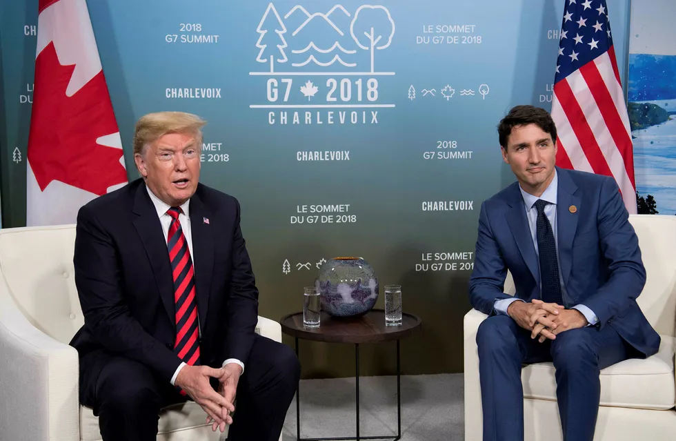 President Donald Trump og Canadas statsminister Justin Trudeau kritiserer Kina. Her fra et møte mellom dem i juni ifjor i forbindelse med G7-toppmøtet i Quebec i Canada.