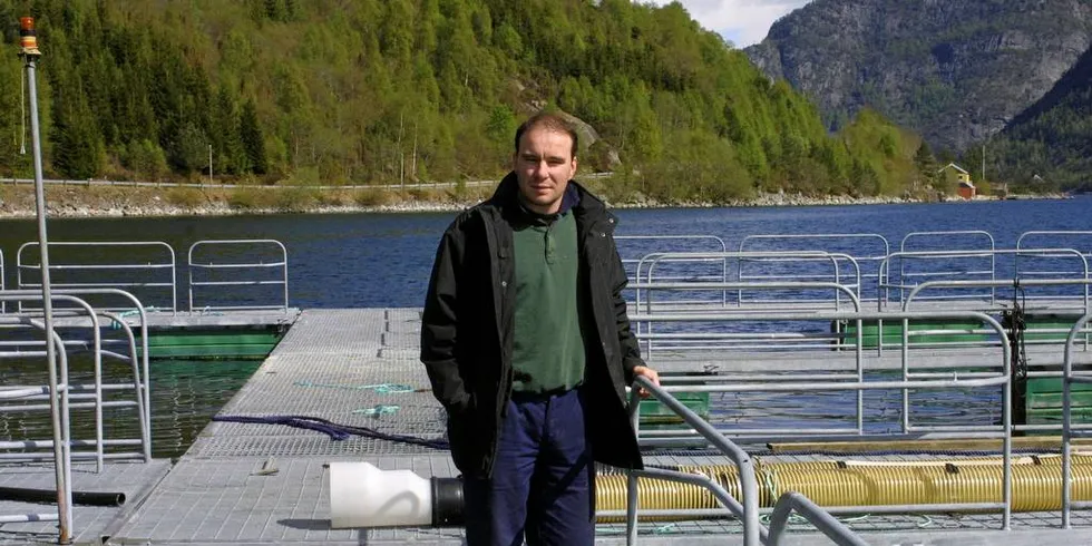 STRYKE REKEFELT: Erik J. Osland, eier av Osland Havbruk, ville stryke rekefelt fra kartet.Foto: Kjersti Sandvik