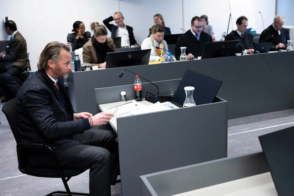 Thomas Wilhelmsens advokat: Frykter brannskadesalg av eiendeler fra ...