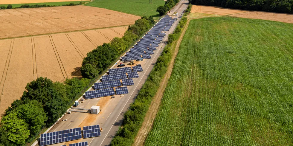 Construction of 'solar Autobahn' near Cologne.