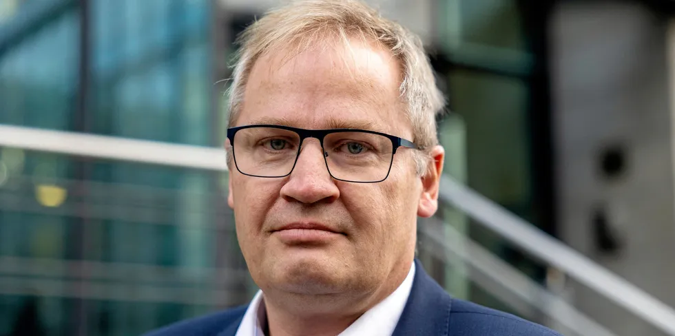 Espen Fjeld leder Energi Salg Norge. – Noen strømsalg-aktører som er bedre kapitalisert enn andre, ser nok på denne situasjonen som en mulighet til å øke markedsandelen sin, sier han.