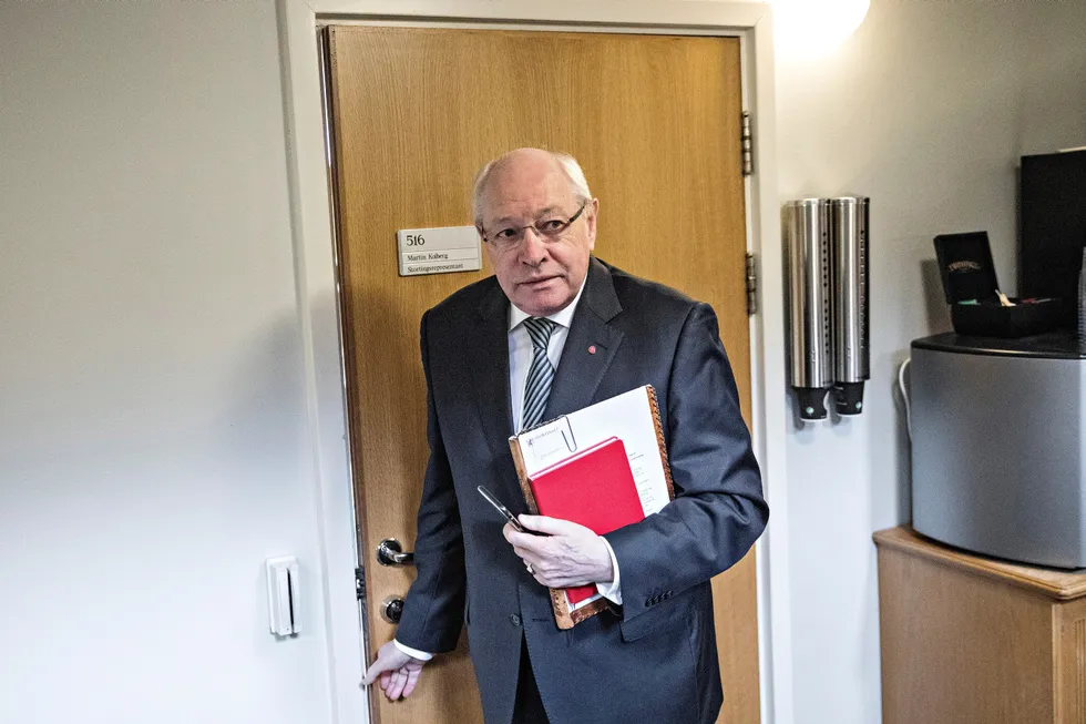 Martin Kolberg, som nå leder fylkeslaget i Ap hvor statssekretær Ole Henrik Krat Bjørkholt er medlem, sa ifra til de som har ansvaret for utnevnelsen av ham om de innvandringskritiske innleggene han hadde postet.